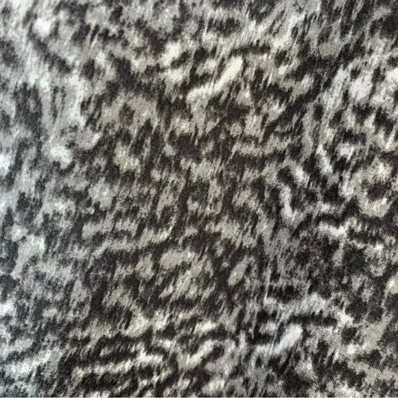 Livi Lane Bryant Pants Activewear   26/28 Pull On Crop  Stretch Pockets  Soft - Picture 9 of 14